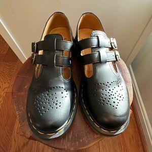 Dr Marten Mary Janes size 7
